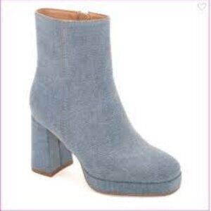 NEW in box Corkys Slug Bug denim boot